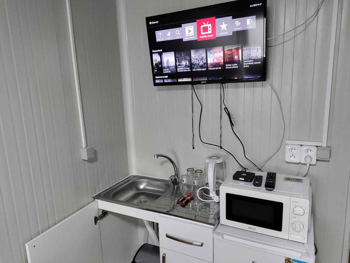 Domino Apartment ฮลูโบกา นาด เวิลตาวู ภายนอก รูปภาพ